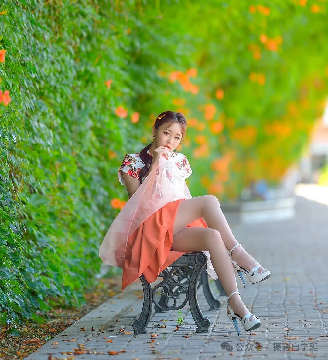 春天一个人拍照，12个姿势，摄影照片美如画-微乐乎