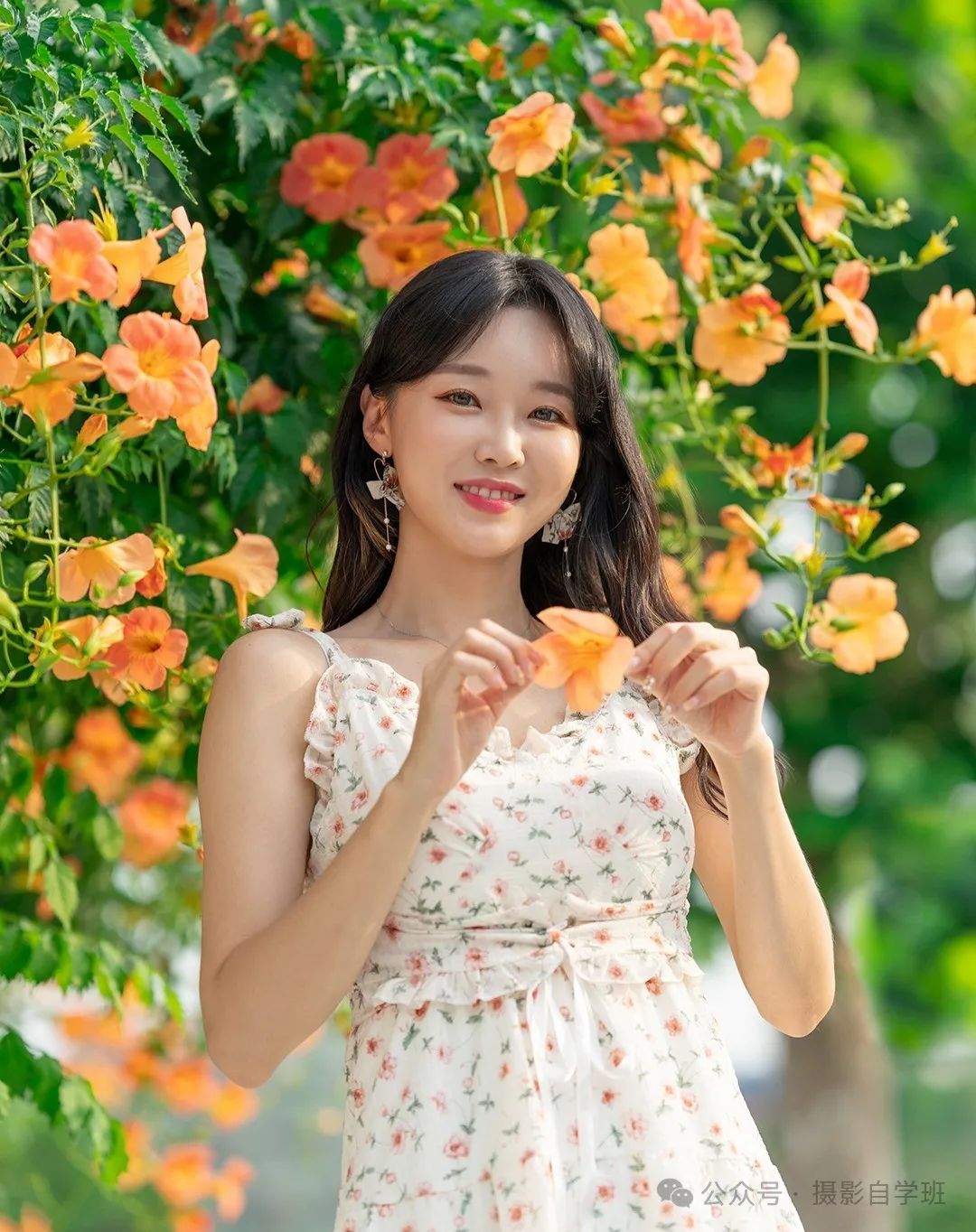 春天一个人拍照，12个姿势，摄影照片美如画-微乐乎